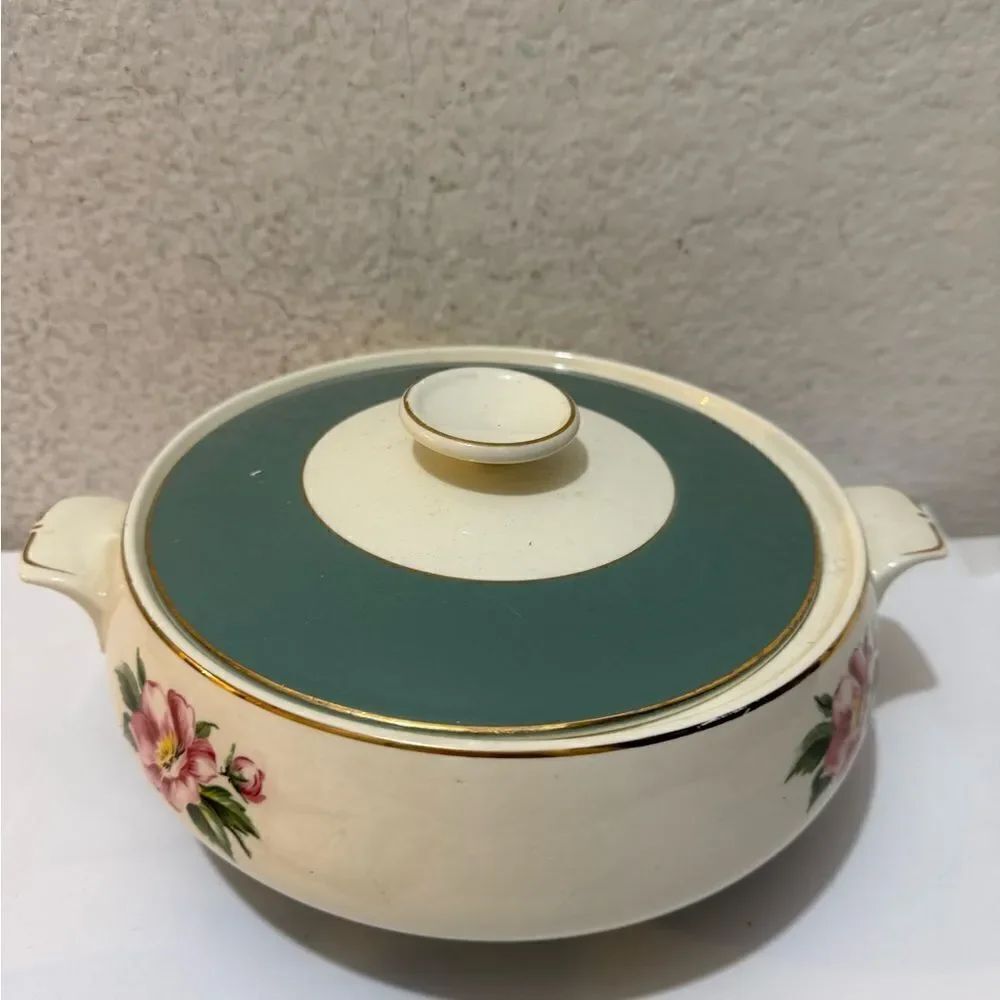 International China Co.  Empire Green Covered Serving Dish